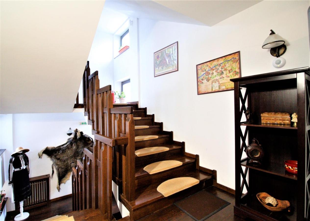 Pensiunea Muntele Rece Bran  Exterior photo